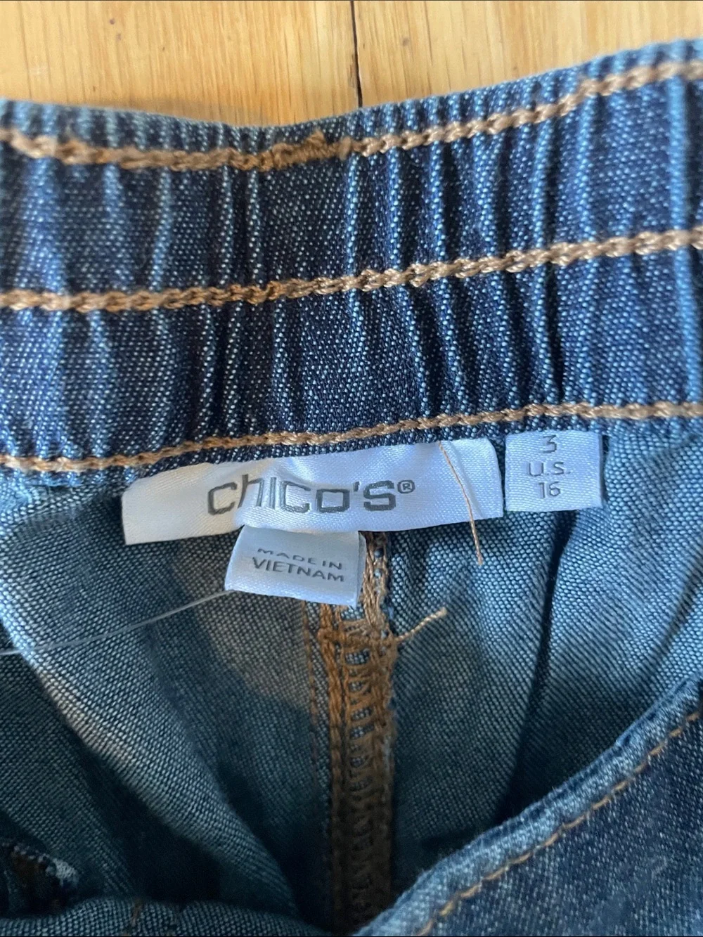 Brand new with tags Chico’s lightweight denim Shorts size 3/16